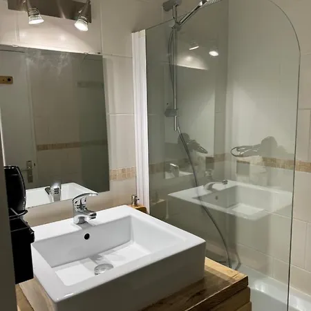 Apartment Cocon Au Coeur De Avec Parking Gratuit *